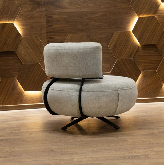 Lotus-Arm Chair